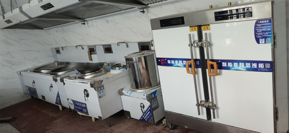 見(jiàn)炬科技員工食堂廚房工程中央主廚 見(jiàn)炬科技員工食堂廚房工程中央主廚
